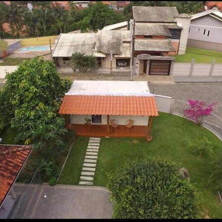 Encantadora Casa Container Блуменау Екстериор снимка